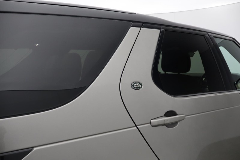 2023 (23) LAND ROVER DISCOVERY 3.0 D300 R-Dynamic HSE 5dr Auto 5748510