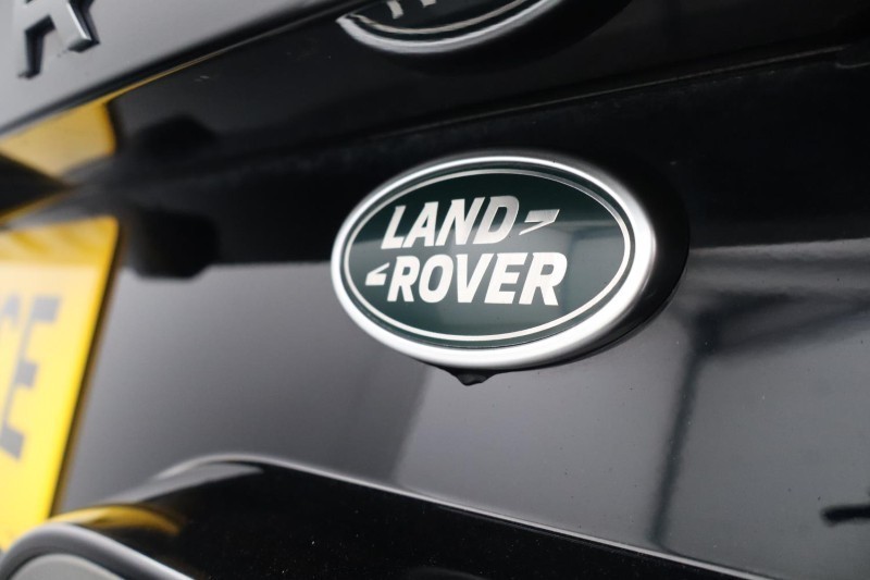 2023 (23) LAND ROVER DISCOVERY 3.0 D300 R-Dynamic HSE 5dr Auto 5748503
