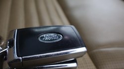 2023 (23) LAND ROVER DISCOVERY 3.0 D300 R-Dynamic HSE 5dr Auto 5748547
