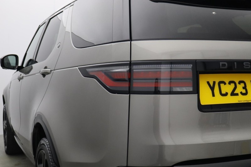 2023 (23) LAND ROVER DISCOVERY 3.0 D300 R-Dynamic HSE 5dr Auto 5748500