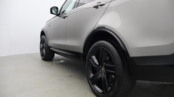 2023 (23) LAND ROVER DISCOVERY 3.0 D300 R-Dynamic HSE 5dr Auto 5748504