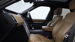 2023 (23) LAND ROVER DISCOVERY 3.0 D300 R-Dynamic HSE 5dr Auto 5748506
