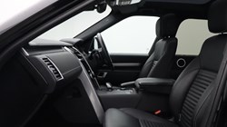 2023 (73) LAND ROVER DISCOVERY 3.0 D300 Dynamic SE 5dr Auto 5842297