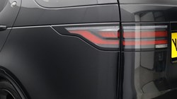 2023 (73) LAND ROVER DISCOVERY 3.0 D300 Dynamic SE 5dr Auto 5842283