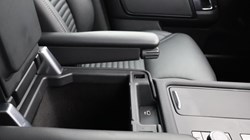 2023 (73) LAND ROVER DISCOVERY 3.0 D300 Dynamic SE 5dr Auto 5842350