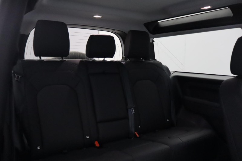 2025 (25) LAND ROVER DEFENDER 3.0 D350 S 90 3dr Auto 5736894