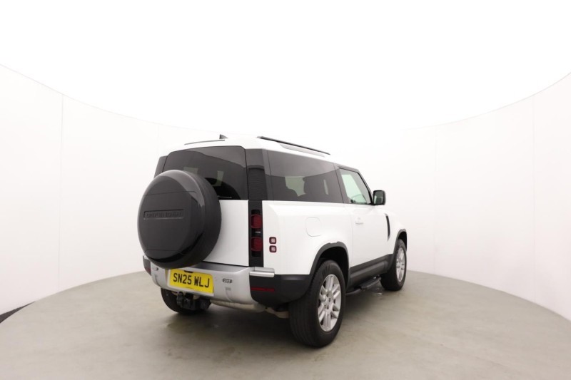 2025 (25) LAND ROVER DEFENDER 3.0 D350 S 90 3dr Auto 5736875
