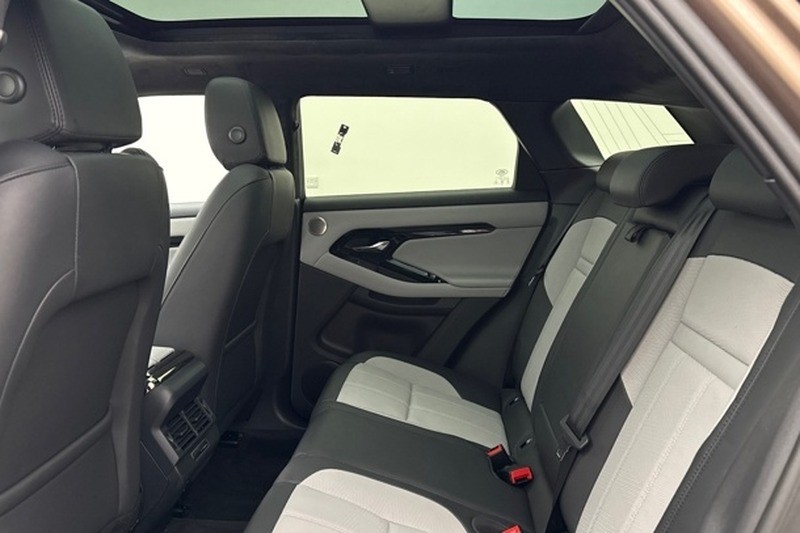 2025 (74) LAND ROVER RANGE ROVER EVOQUE 2.0 D200 Autobiography 5dr Auto [Revised] 5751862