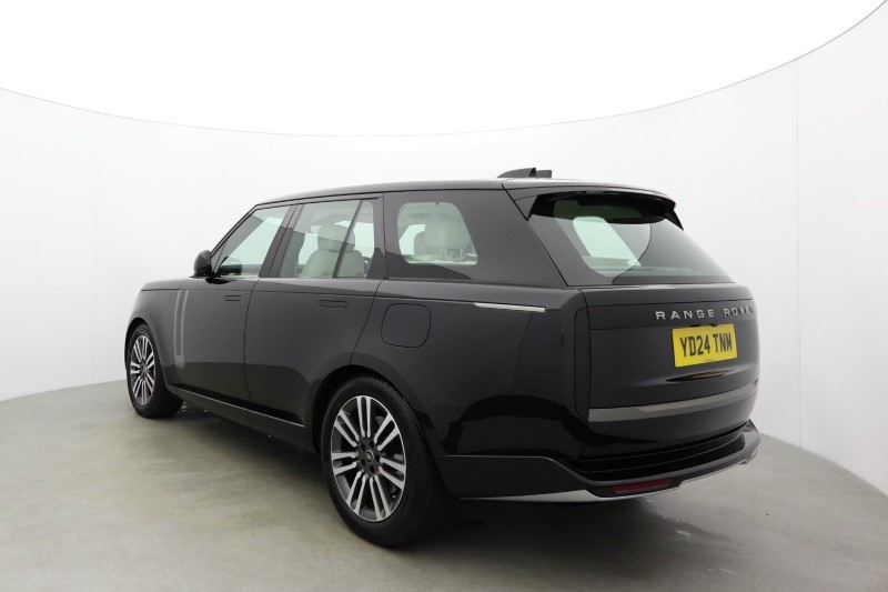 2024 (24) LAND ROVER RANGE ROVER 3.0 P460e SE 4dr Auto 5780314