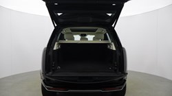 2024 (24) LAND ROVER RANGE ROVER 3.0 P460e SE 4dr Auto 5780315