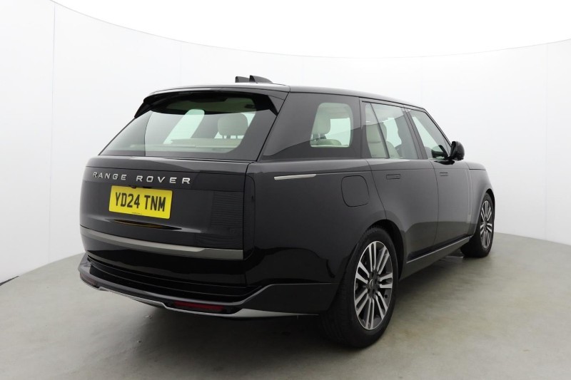 2024 (24) LAND ROVER RANGE ROVER 3.0 P460e SE 4dr Auto 5780313
