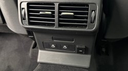 2024 (24) LAND ROVER RANGE ROVER VELAR 2.0 P400e Dynamic HSE 5dr Auto 5751909