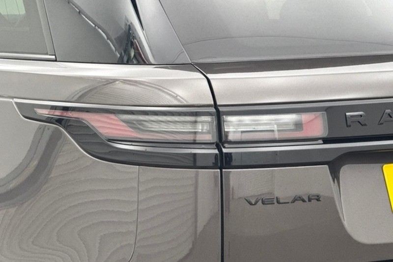 2024 (24) LAND ROVER RANGE ROVER VELAR 2.0 P400e Dynamic HSE 5dr Auto 5751910