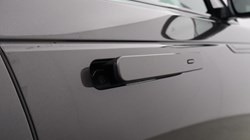 2024 (24) LAND ROVER RANGE ROVER VELAR 2.0 P400e Dynamic HSE 5dr Auto 5771446