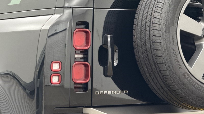 2025 (25) LAND ROVER DEFENDER 3.0 D350 X-Dynamic HSE 90 3dr Auto 5753740