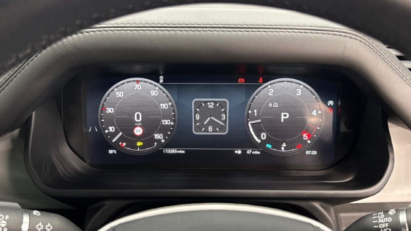 2025 (25) LAND ROVER DEFENDER 3.0 D350 X-Dynamic HSE 90 3dr Auto 5753737