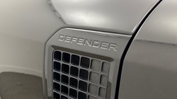 2025 (25) LAND ROVER DEFENDER 3.0 D350 X-Dynamic HSE 90 3dr Auto 5753741