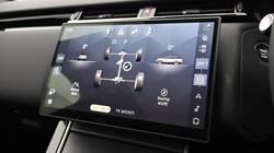 2024 (74) LAND ROVER RANGE ROVER VELAR 2.0 D200 MHEV Dynamic SE 5dr Auto 5758352