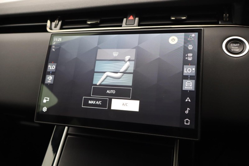 2025 (25) LAND ROVER RANGE ROVER EVOQUE 2.0 D200 Dynamic SE 5dr Auto 5758800