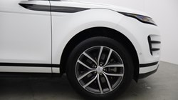 2025 (25) LAND ROVER RANGE ROVER EVOQUE 2.0 D200 Dynamic SE 5dr Auto 5840862