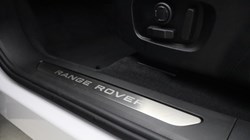 2025 (25) LAND ROVER RANGE ROVER EVOQUE 2.0 D200 Dynamic SE 5dr Auto 5758777
