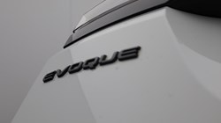 2025 (25) LAND ROVER RANGE ROVER EVOQUE 2.0 D200 Dynamic SE 5dr Auto 5758759