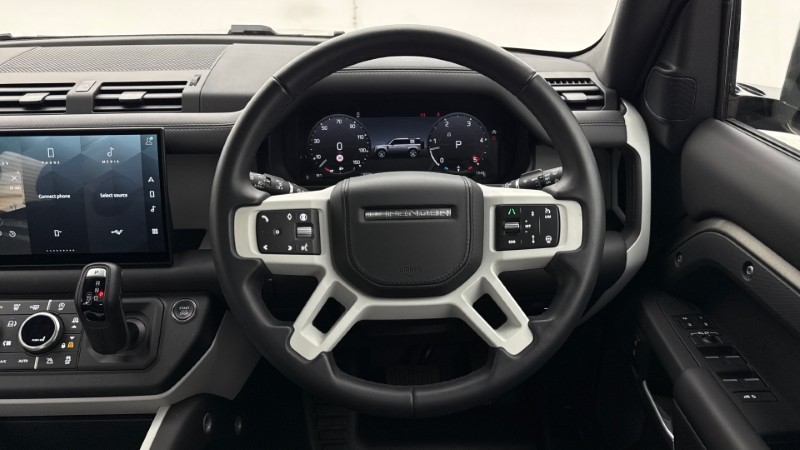 2025 (74) LAND ROVER DEFENDER 3.0 D350 X-Dynamic HSE 110 5dr Auto [7 Seat] 5761258