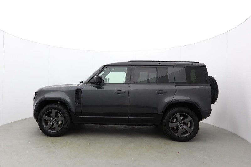 2025 (74) LAND ROVER DEFENDER 3.0 D350 X-Dynamic HSE 110 5dr Auto [7 Seat] 5760843