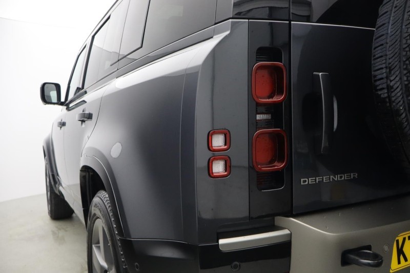 2025 (74) LAND ROVER DEFENDER 3.0 D350 X-Dynamic HSE 110 5dr Auto [7 Seat] 5758544