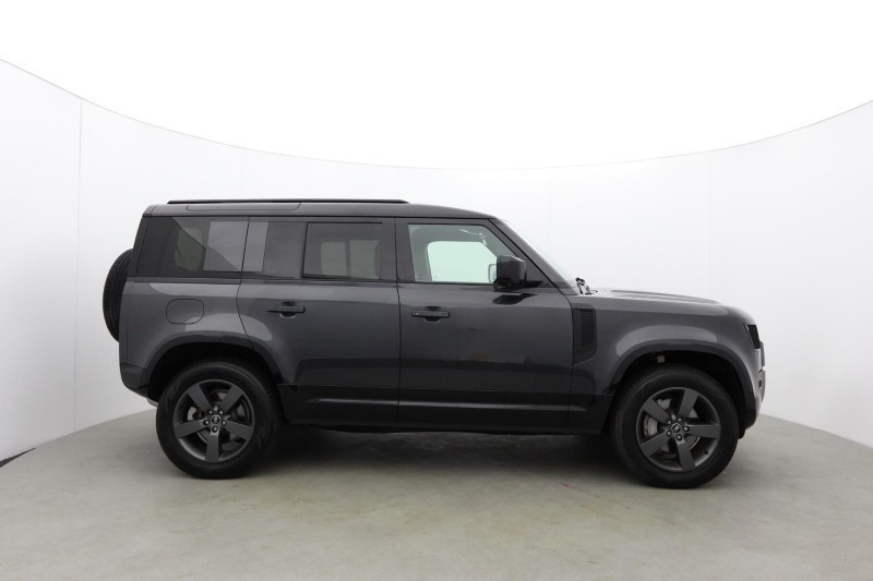 2025 (74) LAND ROVER DEFENDER 3.0 D350 X-Dynamic HSE 110 5dr Auto [7 Seat] 5760842