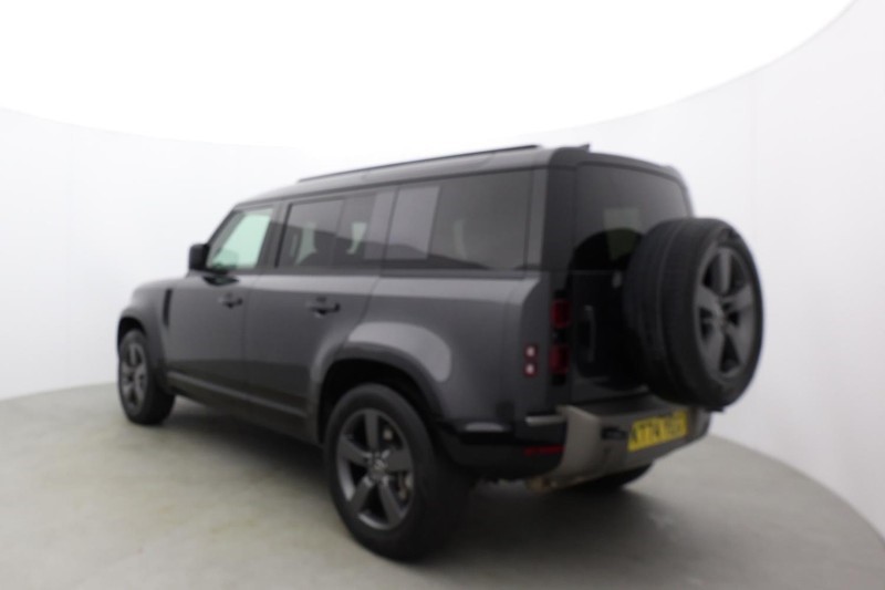 2025 (74) LAND ROVER DEFENDER 3.0 D350 X-Dynamic HSE 110 5dr Auto [7 Seat] 5758541