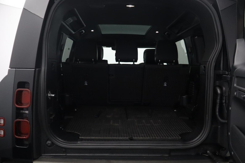 2025 (74) LAND ROVER DEFENDER 3.0 D350 X-Dynamic HSE 110 5dr Auto [7 Seat] 5758548