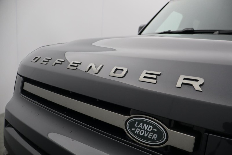 2025 (74) LAND ROVER DEFENDER 3.0 D350 X-Dynamic HSE 110 5dr Auto [7 Seat] 5758564