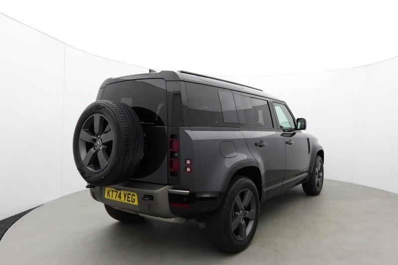 2025 (74) LAND ROVER DEFENDER 3.0 D350 X-Dynamic HSE 110 5dr Auto [7 Seat] 5760844