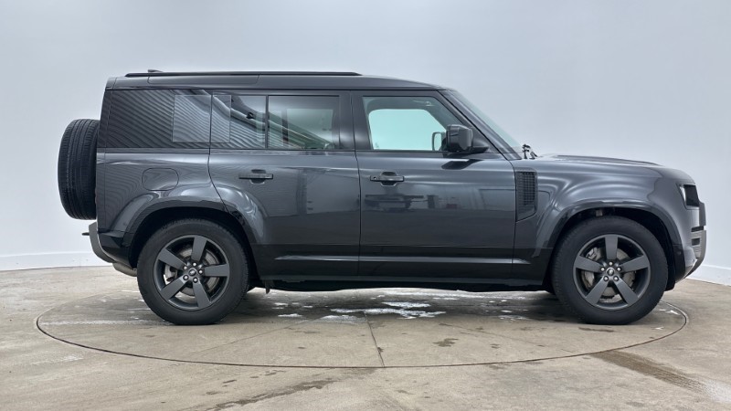 2025 (25) LAND ROVER DEFENDER 3.0 D350 X-Dynamic HSE 110 5dr Auto [7 Seat] 5754482
