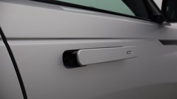 2024 (24) LAND ROVER RANGE ROVER VELAR 2.0 P400e Dynamic HSE 5dr Auto 5758694