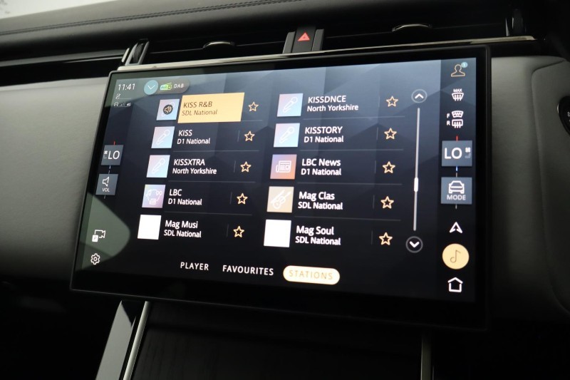 2025 (25) LAND ROVER RANGE ROVER VELAR 2.0 D200 MHEV Autobiography 5dr Auto [Revised] 5761108