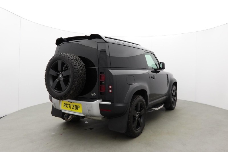 2021 (71) LAND ROVER COMMERCIAL DEFENDER 3.0 D200 Hard Top Auto [3 Seat] 5777875