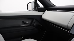 2025 (74) LAND ROVER RANGE ROVER SPORT 3.0 D300 Dynamic SE 5dr Auto 5777061