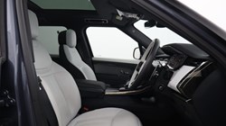2025 (74) LAND ROVER RANGE ROVER SPORT 3.0 D300 Dynamic SE 5dr Auto 5777039