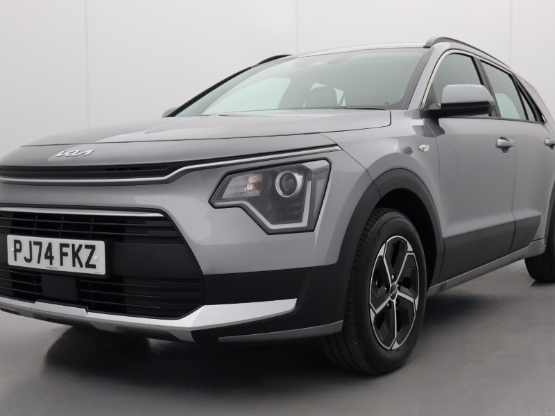 2025 (74) KIA NIRO 1.6 GDi 127 Hybrid 2 Nav 5dr DCT 4298962