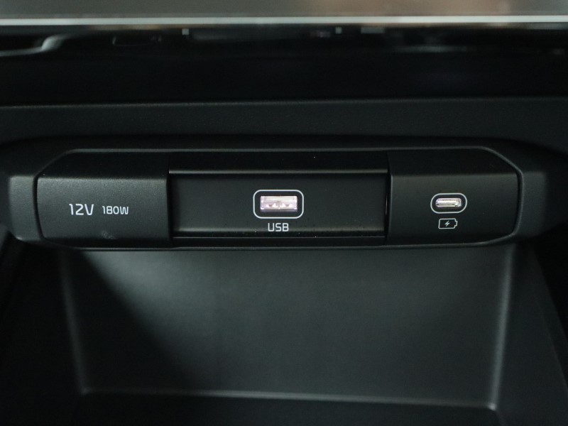 2025 (74) KIA NIRO 1.6 GDi 127 Hybrid 2 Nav 5dr DCT 4298945