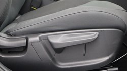 2025 (74) KIA NIRO 1.6 GDi 127 Hybrid 2 Nav 5dr DCT 4298933