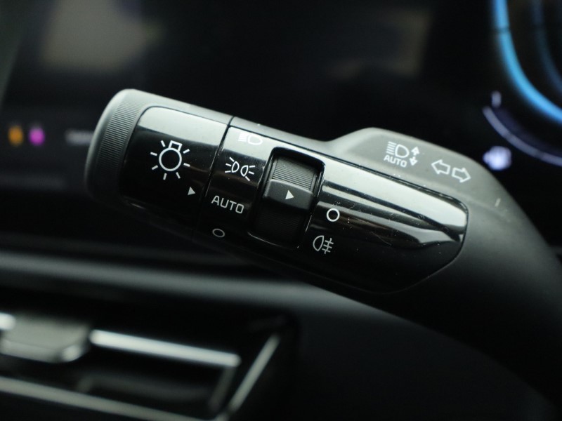 2025 (74) KIA NIRO 1.6 GDi 127 Hybrid 2 Nav 5dr DCT 4298949