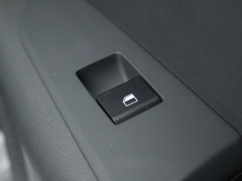 2025 (74) KIA NIRO 1.6 GDi 127 Hybrid 2 Nav 5dr DCT 4298928