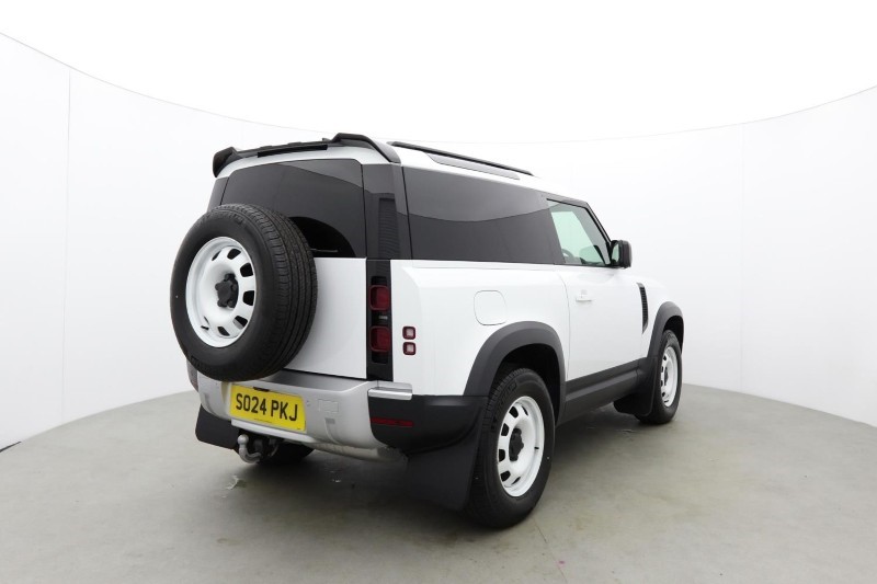 2024 (24) LAND ROVER COMMERCIAL DEFENDER 3.0 D250 Hard Top Auto 5799628