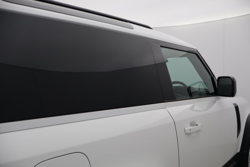 2024 (24) LAND ROVER COMMERCIAL DEFENDER 3.0 D250 Hard Top Auto 5799645