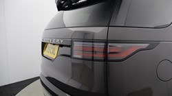 2025 (75) LAND ROVER DISCOVERY 3.0 D350 Metropolitan Edition 5dr Auto 5789259