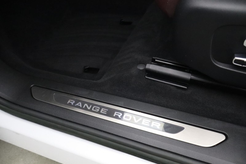 2022 (22) LAND ROVER RANGE ROVER EVOQUE 2.0 P250 Autobiography 5dr Auto 5778405