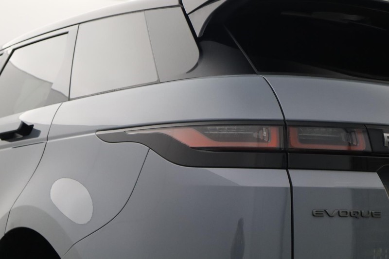 2021 (21) LAND ROVER RANGE ROVER EVOQUE 2.0 D180 First Edition 5dr Auto 5768531